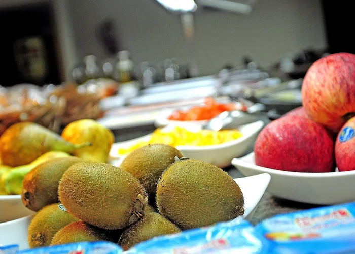 普拉迪约康尼尔酒店 酒店 科尼尔-德拉弗龙特拉